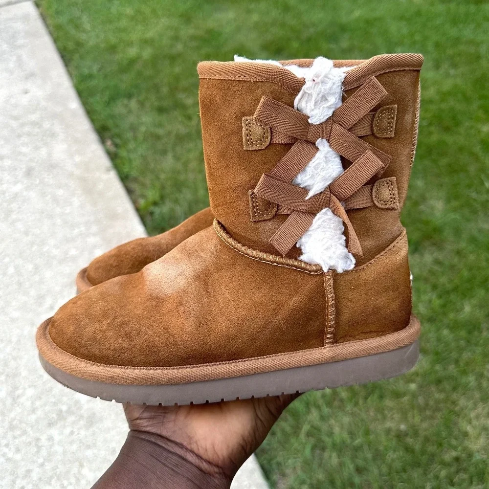 Koolaburra by UGG Kids Victoria Short Winter Boots Size‎ 1 Chestnut Brown